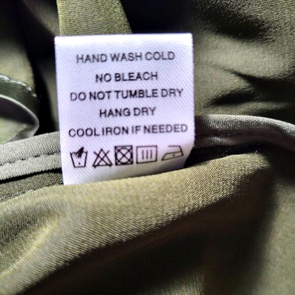 Remi x Resolve Women's Serena Button Up Blouse Size XS Dark Green - Picture 10 of 12